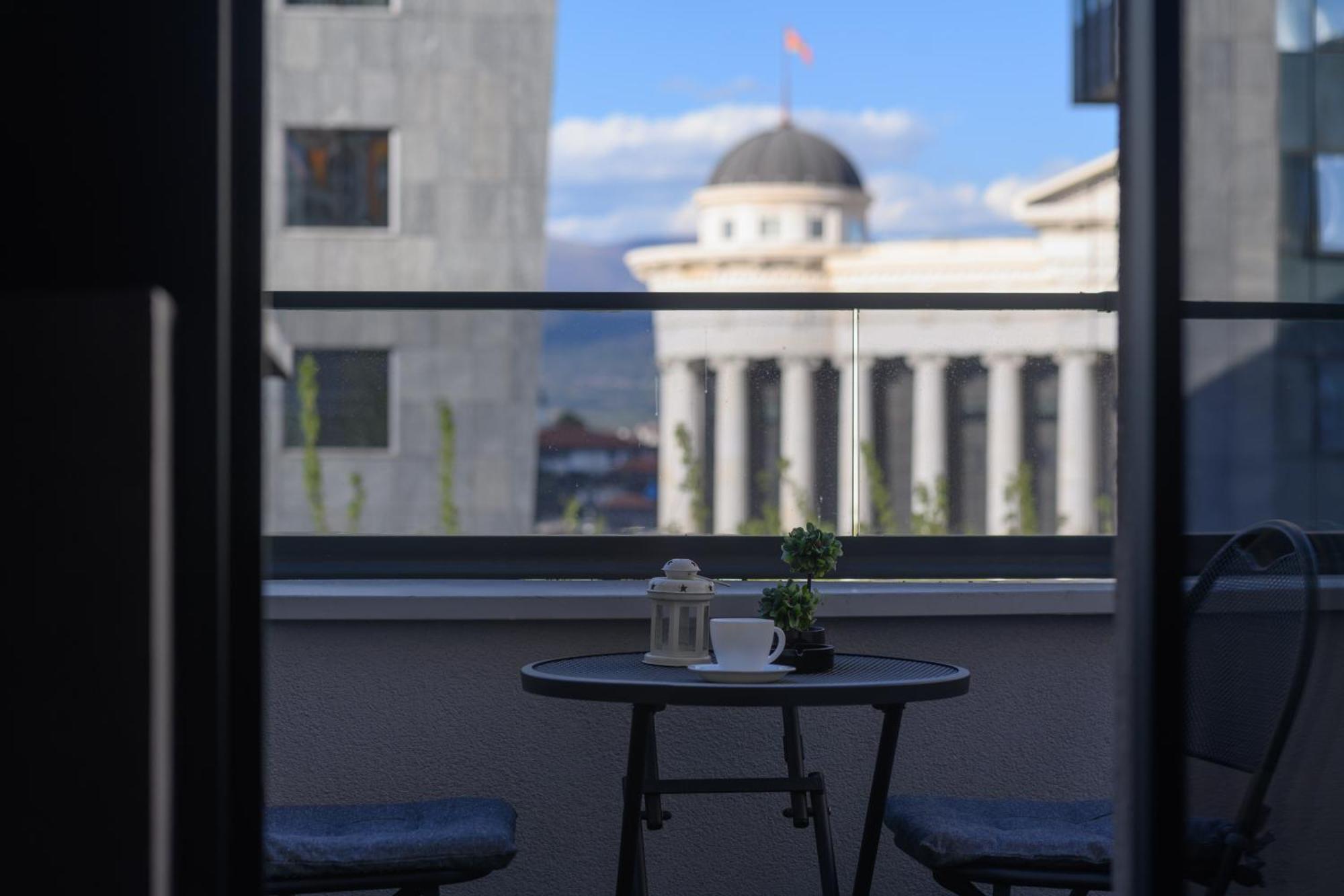Hotel Macedonia Square Skopje Exteriör bild