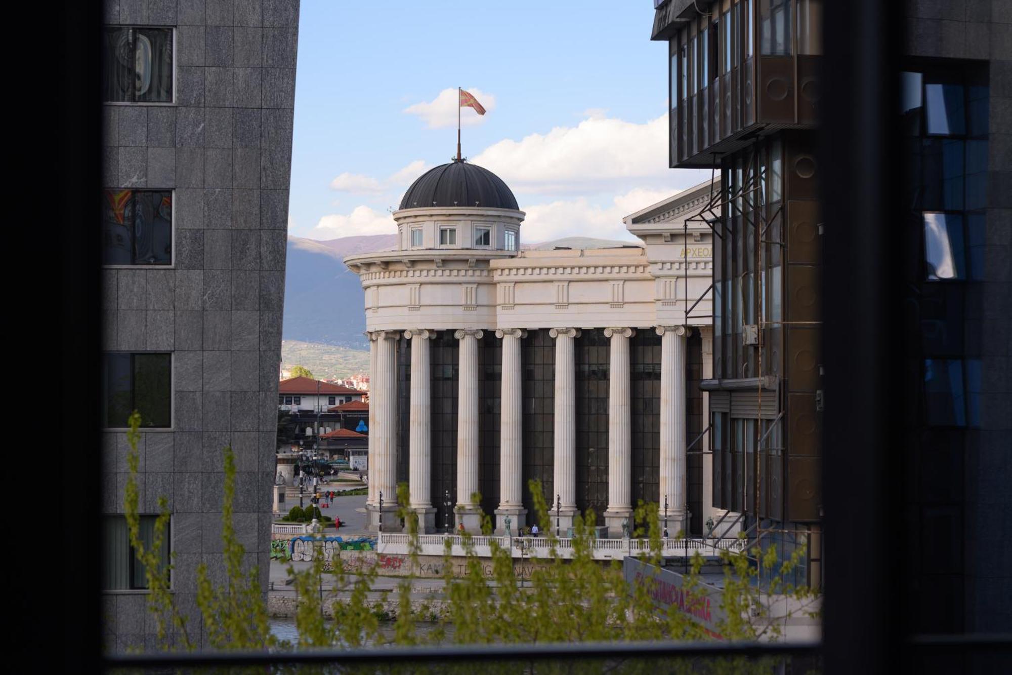 Hotel Macedonia Square Skopje Exteriör bild